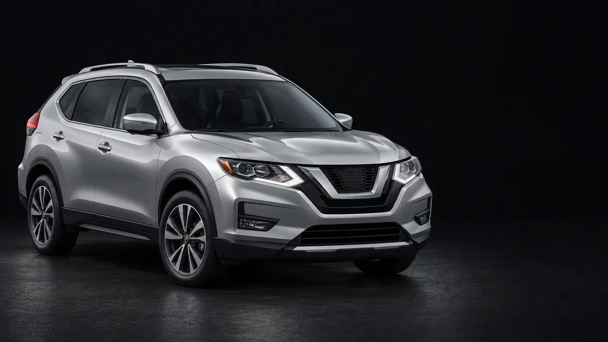 Illustrative rendering of a 2018 NISSAN ROGUE